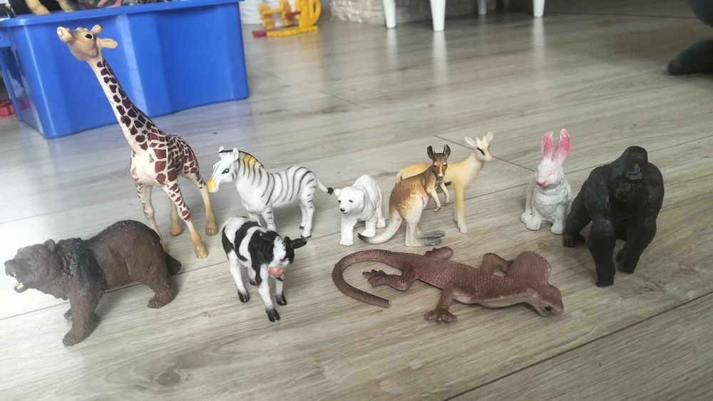 Zwierzątka figurki