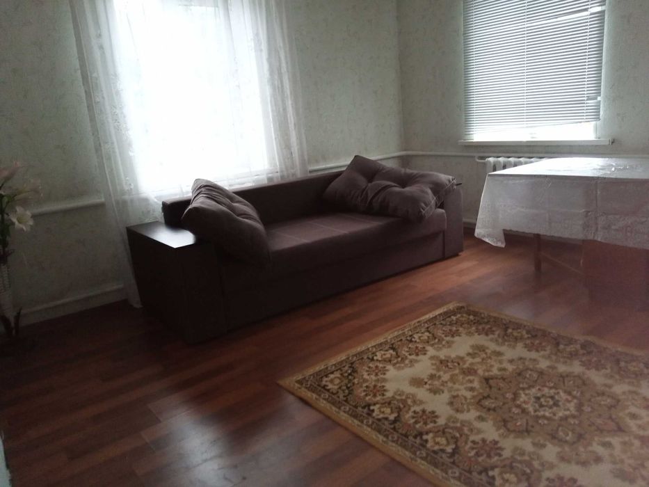 Продаємо будинок у тихому центрі м.Мерефа .