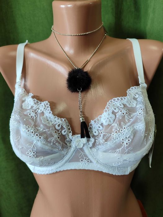 Бюстгальтер DIORELLA чашка С