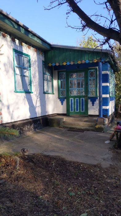 Хата в селі Небелівка