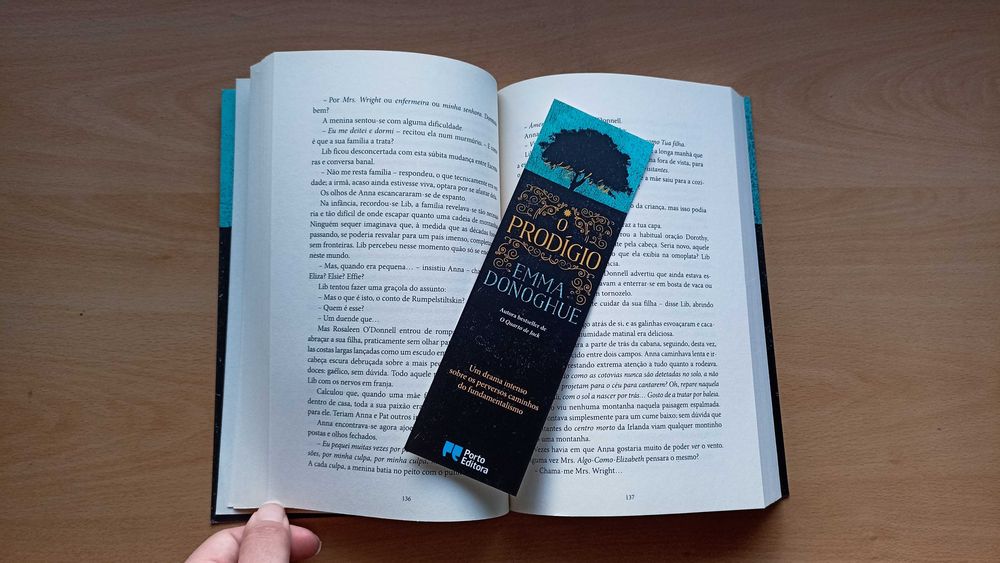 Livro "O Prodígio" de  Emma Donoghue