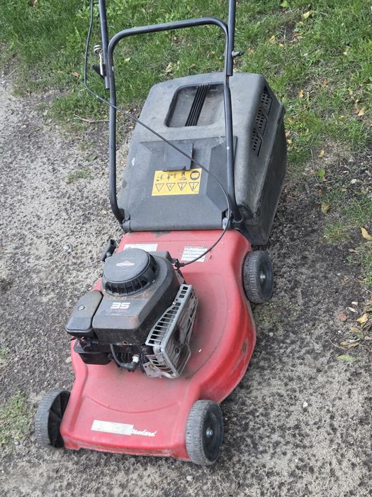Kosiarka spalinowa MTD ogrodowa Briggs&Stratton Clasic 3.5