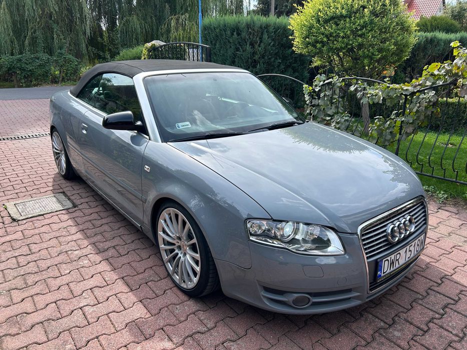 Audi A4  Cabrio  2.4 V6 170 KM