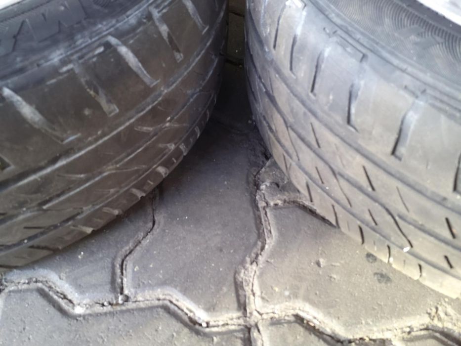 Jantes Renault R15 Com Pneus 185/60 Furação 4X100
