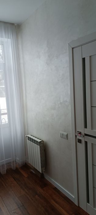 Декоративна штукатурка.  Ремонт під ключ.