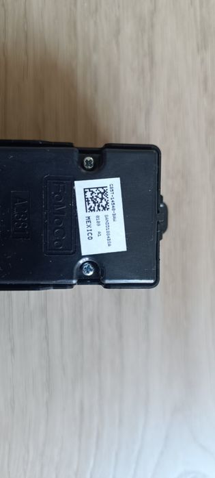 Блок управління склопідіймача Ford Explorer GB5T-14540-BAW