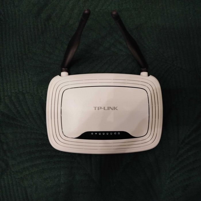 Router TP-LINK 300 Mbps TL-WR841N