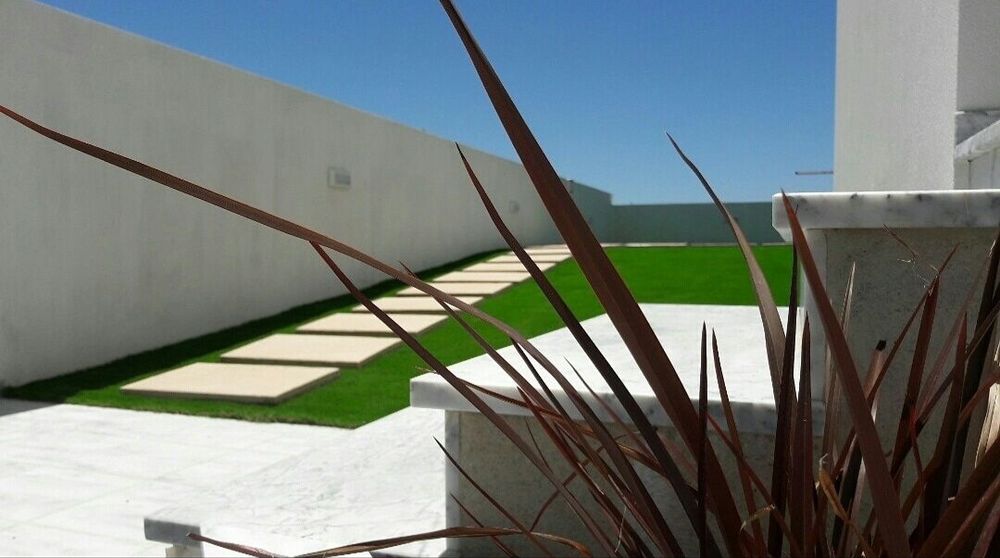 Construção e Manutenção de Jardins & Espaços Verdes