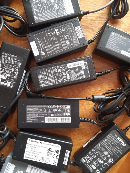 Блок зарядне 58.8V/25.2V/24V/20V/19V/12V... живлення адаптер питания
