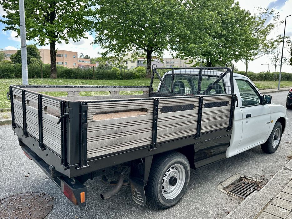 Mitsubishi  L200 3 lugares 190 mil km