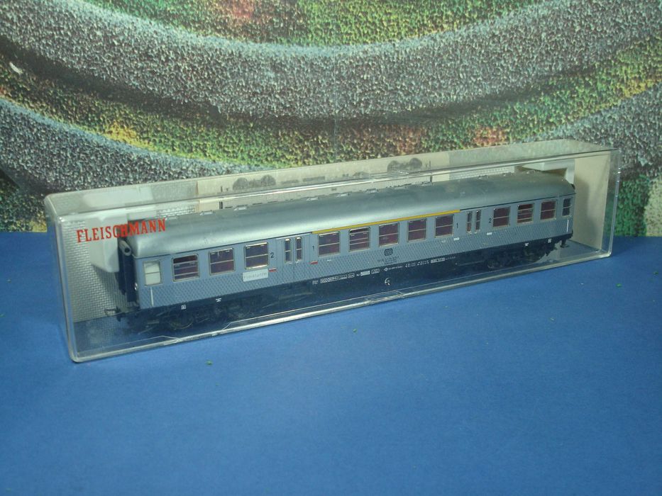 Fleischmann H0 5121 - Carruagem 1ª/2ª Classe "Silberling" "DB"/ Usado