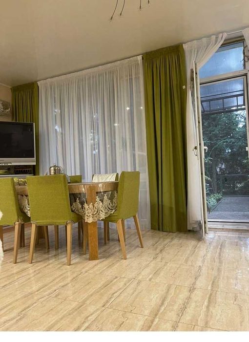 Продам коттедж возле моря ЛД