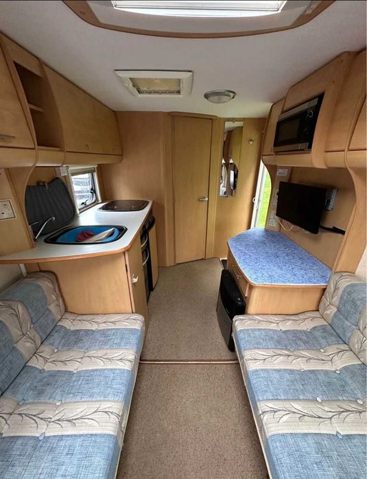 Bailey Pageant Series 6 Monarch + Toldo Insuflável – Equipada