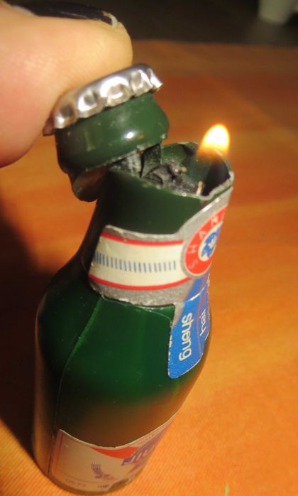 PI-Jiuping Bottle Lighter, Gas-Powered, Rechargeable – 1940s, Origin: Macau