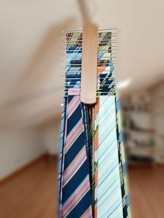 Lote de 5 Gravatas Clássicas - Escolha as suas favoritas!