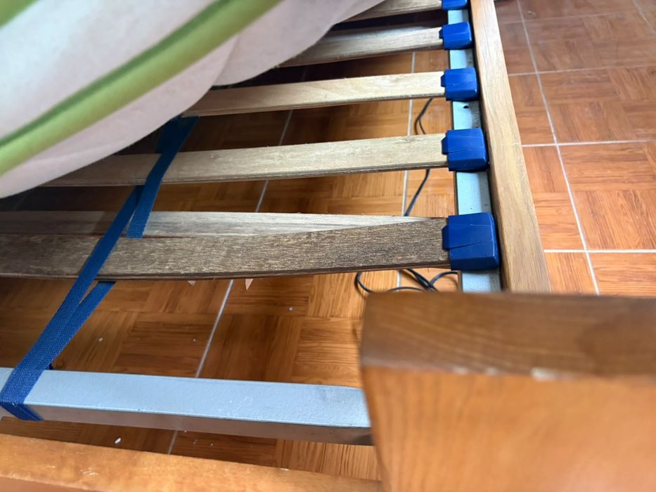 Vendo cama de casal