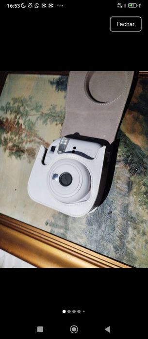 Câmera Instantânea Instax Mini 12 – Branca