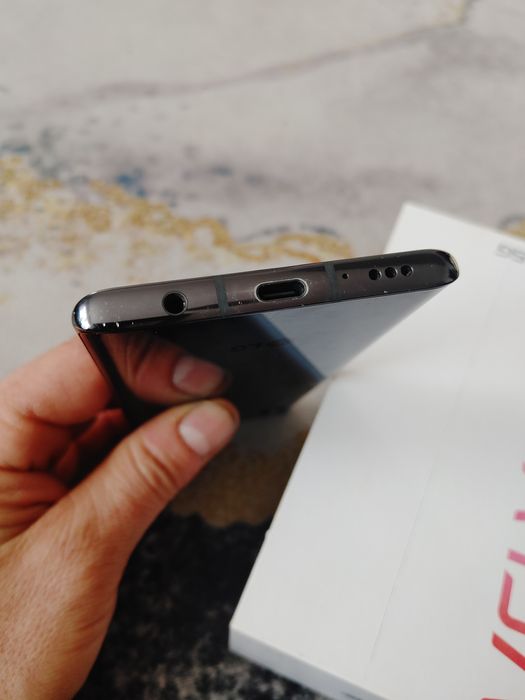 Lg velvet 5g komplet bdb stan