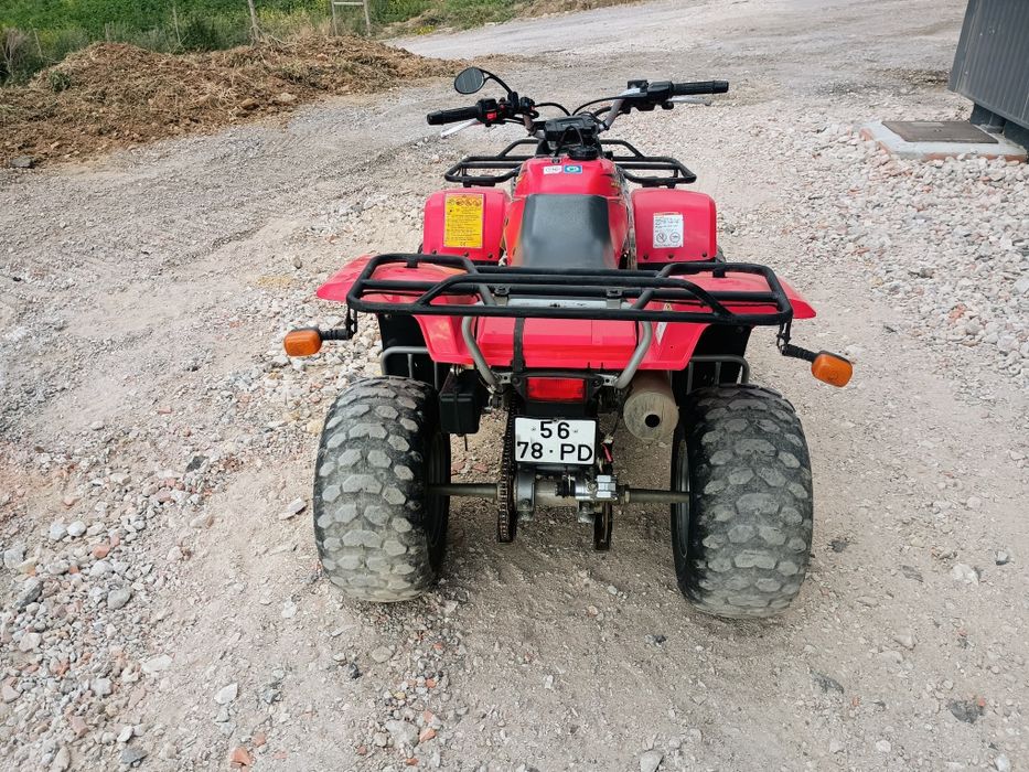 Moto4 Kawasaki kef 300 lakota