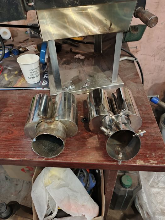 Насадки 2шт на глушник, вихлоп