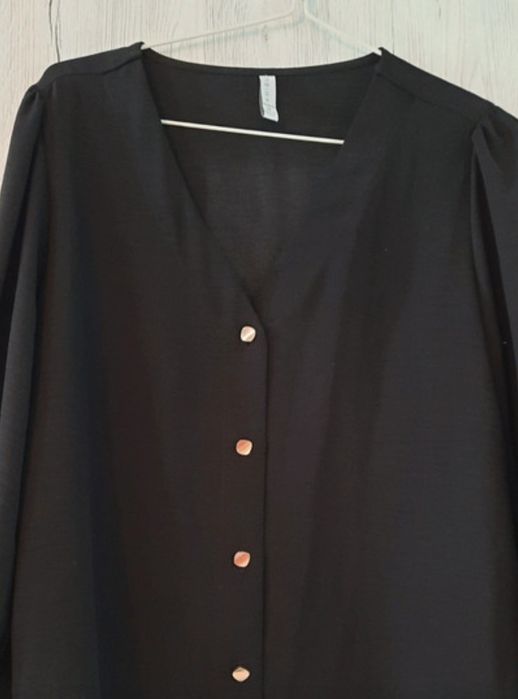 Bluzka czarna z długim rękawem