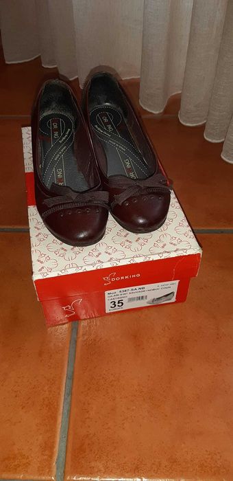 Sapatos Dorkino tamanho 35