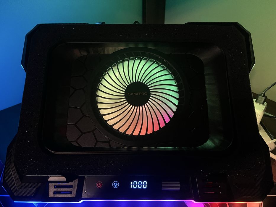 Підставка для ноутбука (охолоджуюча)