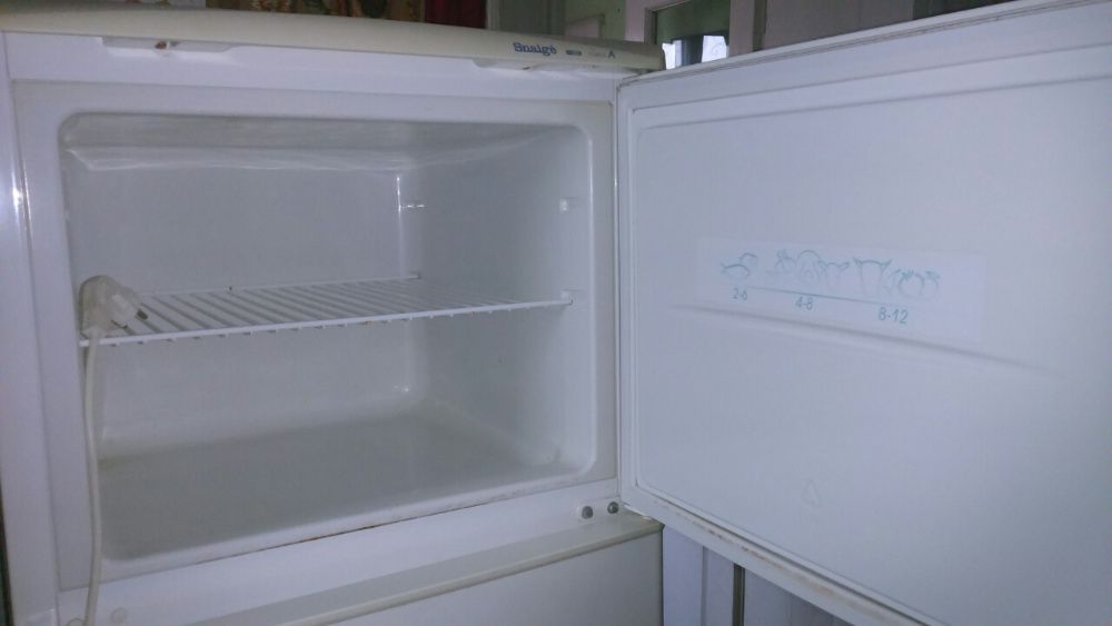 Продам холодильник