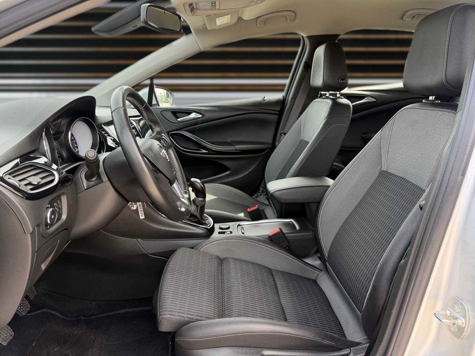Opel Astra Edition 1.2T 130cv Pele+Carplay - c/Garantia - 197€ p/mês