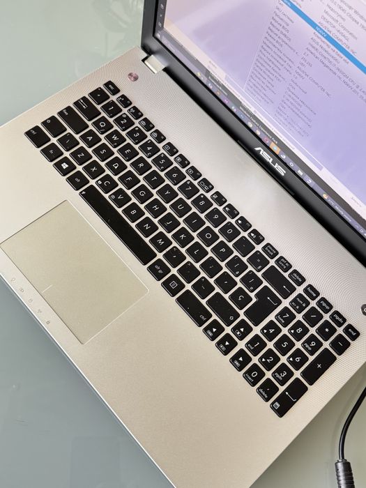 Ноутбук Asus N56VV