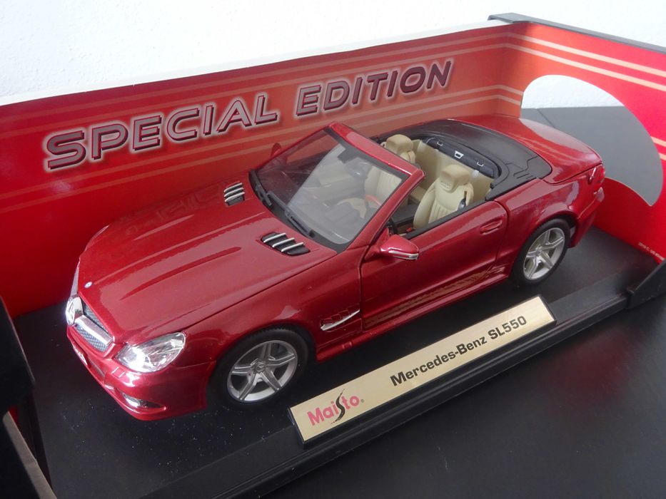 1:18 Maisto Mercedes SL550