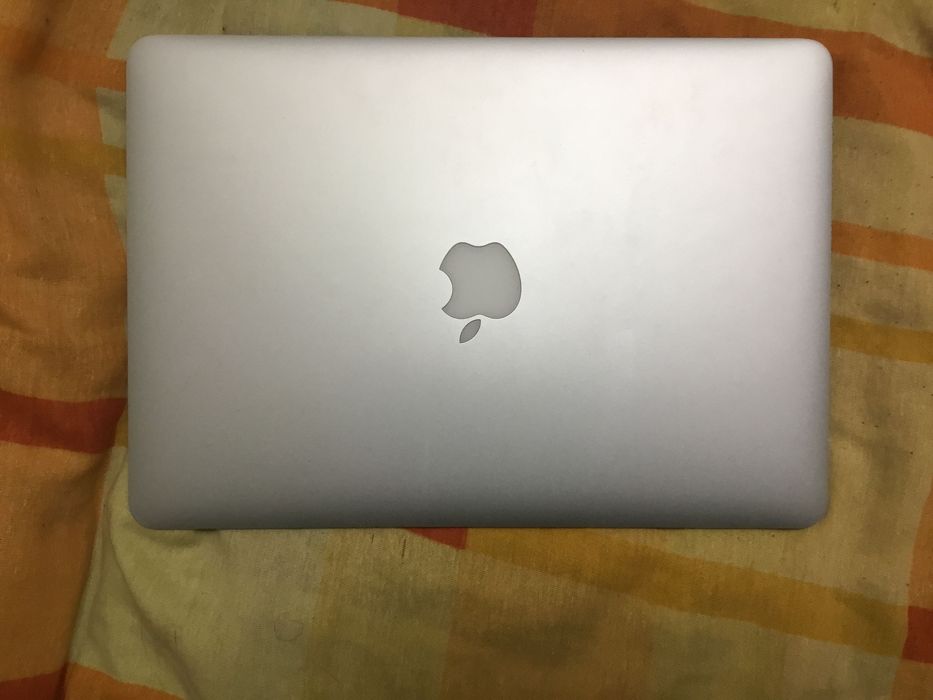 MacBook Air 13, 2017 года на запчасти