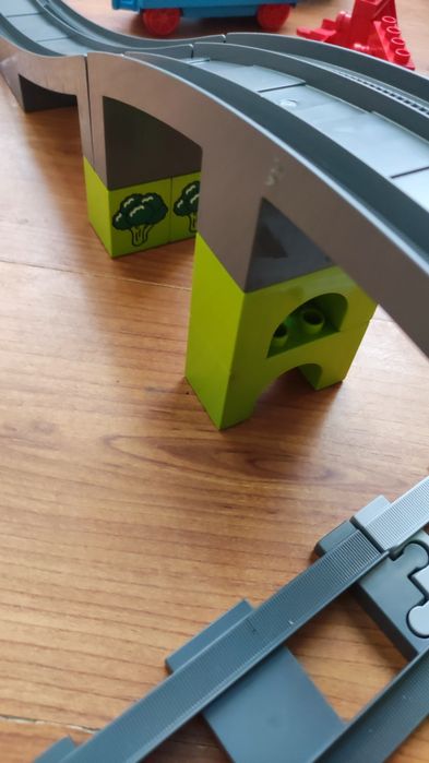 LEGO DUPLO Залізниця з потягами, мостом, та ін.