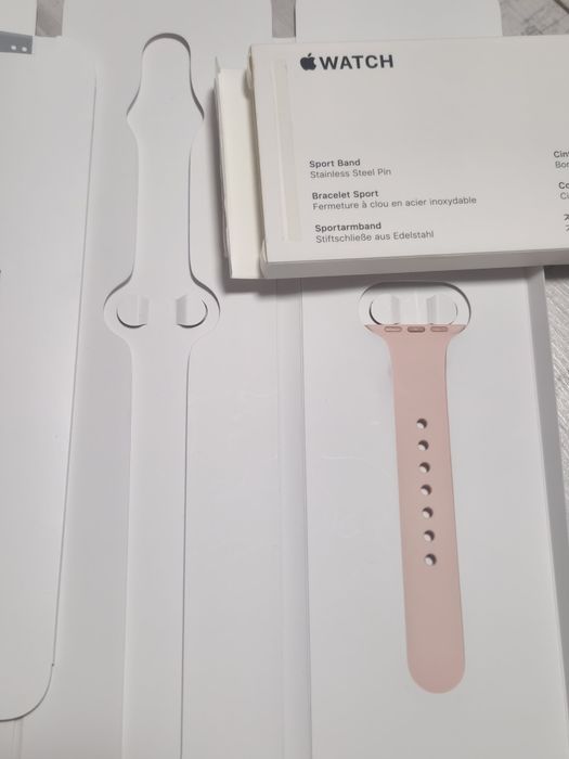 Смарт часы Apple Watch SE 40mm rose gold оригинал