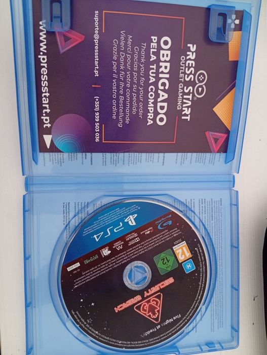 Five Nights at Freddy's Security Breach (para PS4 em CD)