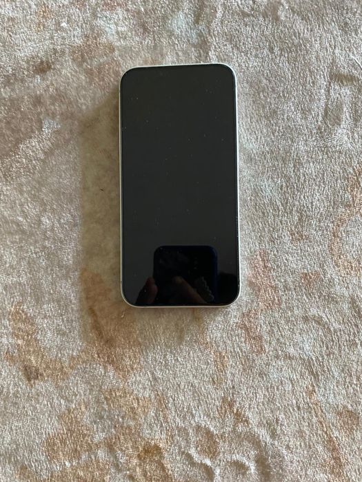 Iphone 16 e em bom estado