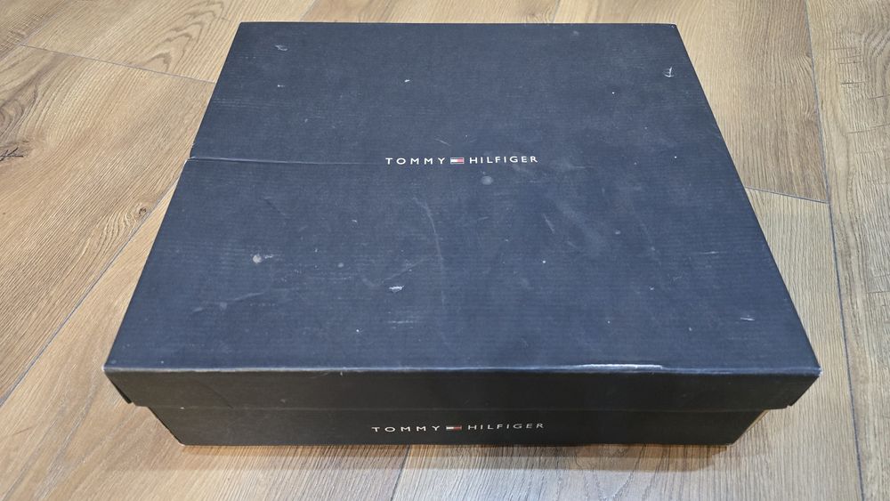 Buty zimowe damskie Hilfiger