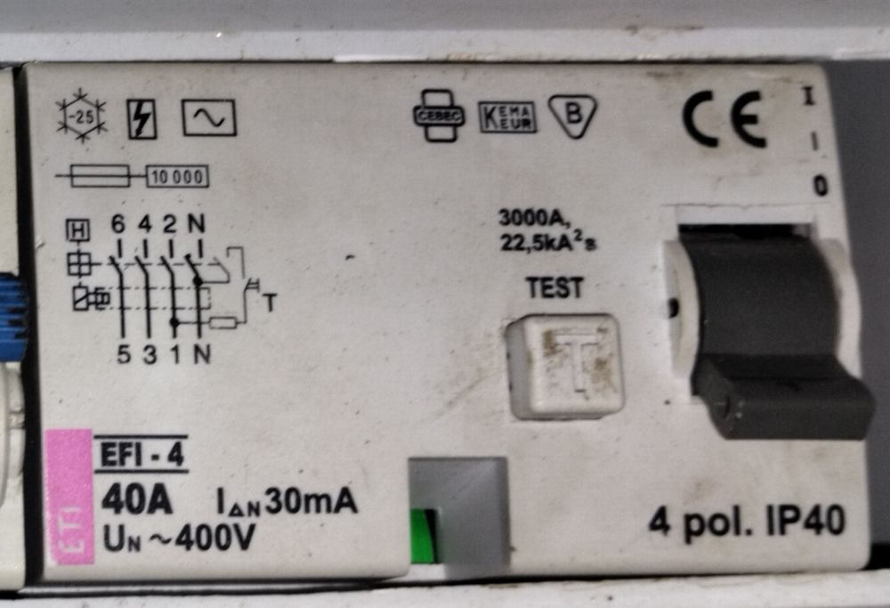 Różnicówka ETI 40A 30ma 4P