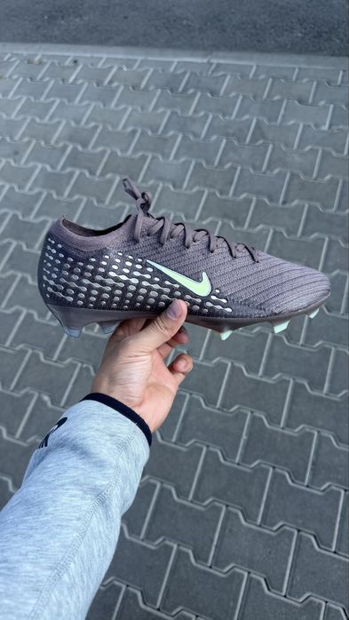 Продам бутси nike mercurial vapor