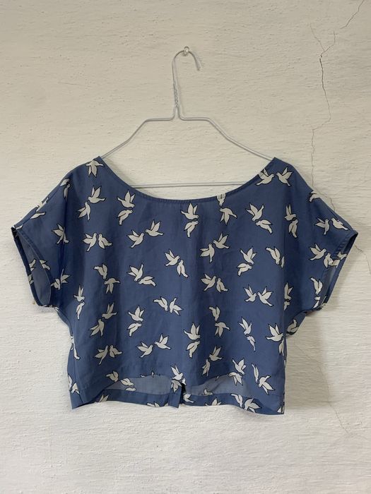 Женскав голубая блуза с принтом