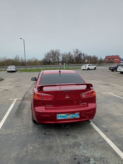 Продам mitsubishi lancer