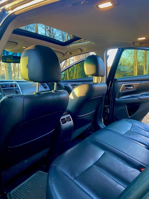 Продам Nissan Altima SL, газ/бензин