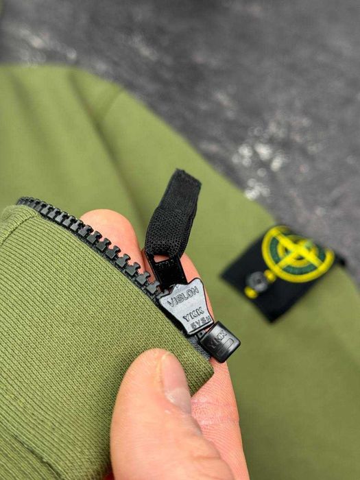 stone island zip green
