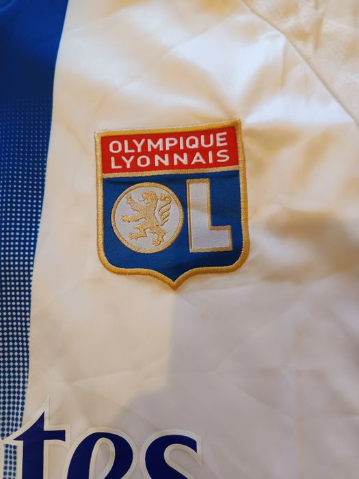 Lyon camisola principal época 24/25 oficial