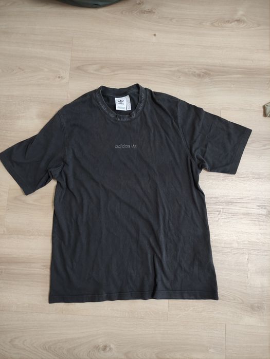 Футболка Adidas нова колекція