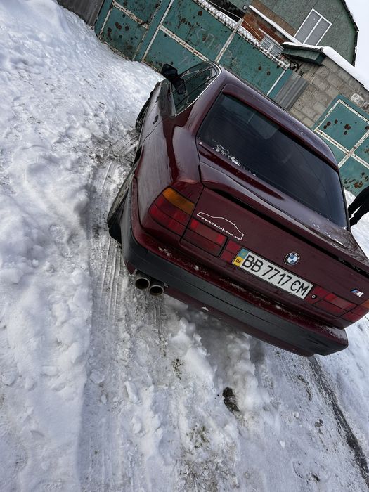 Срочно Продам е34 м50б25 без торга