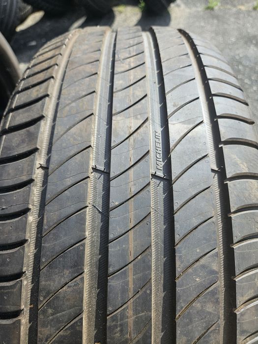 Opona letnie 235/45/18 michelin primancy 4
