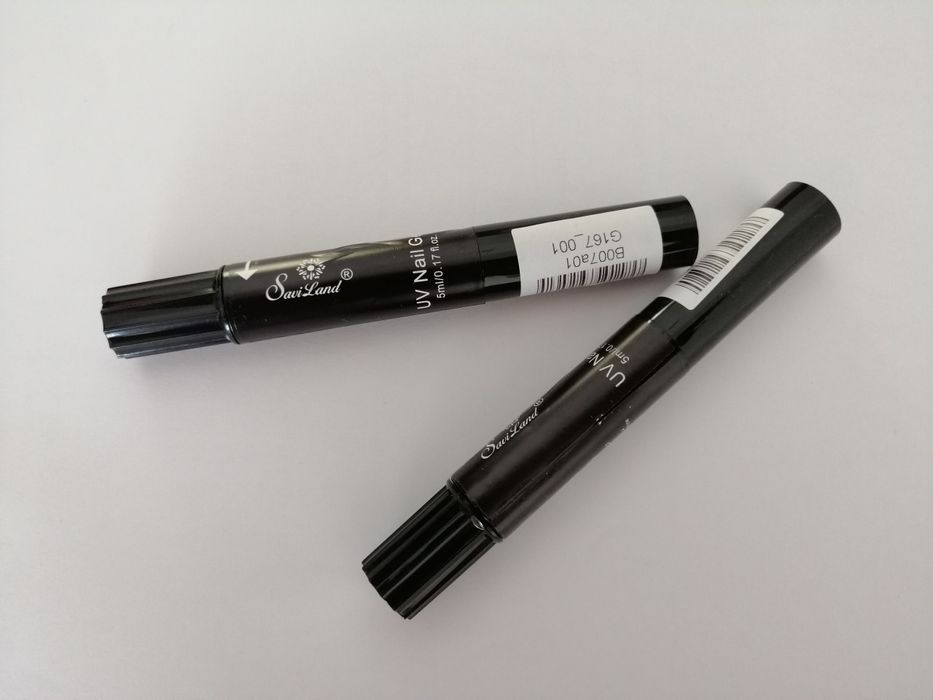Verniz de gel em caneta
