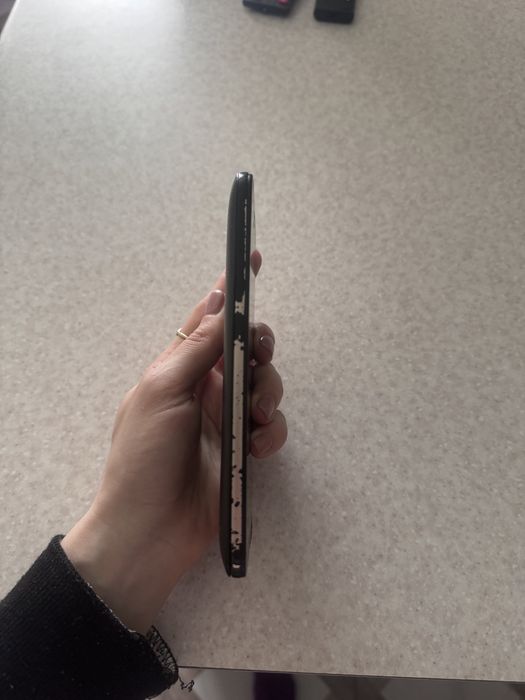 Продам телефон Asus