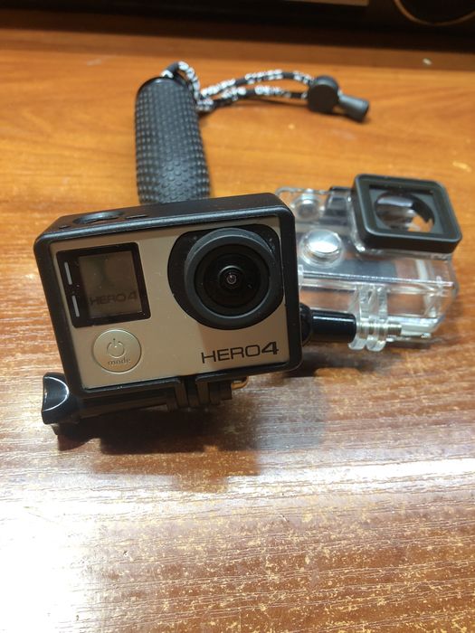 Продам экшен камеру  GoPro HERO 4 SILVER
